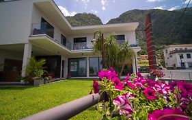 Enxurros House